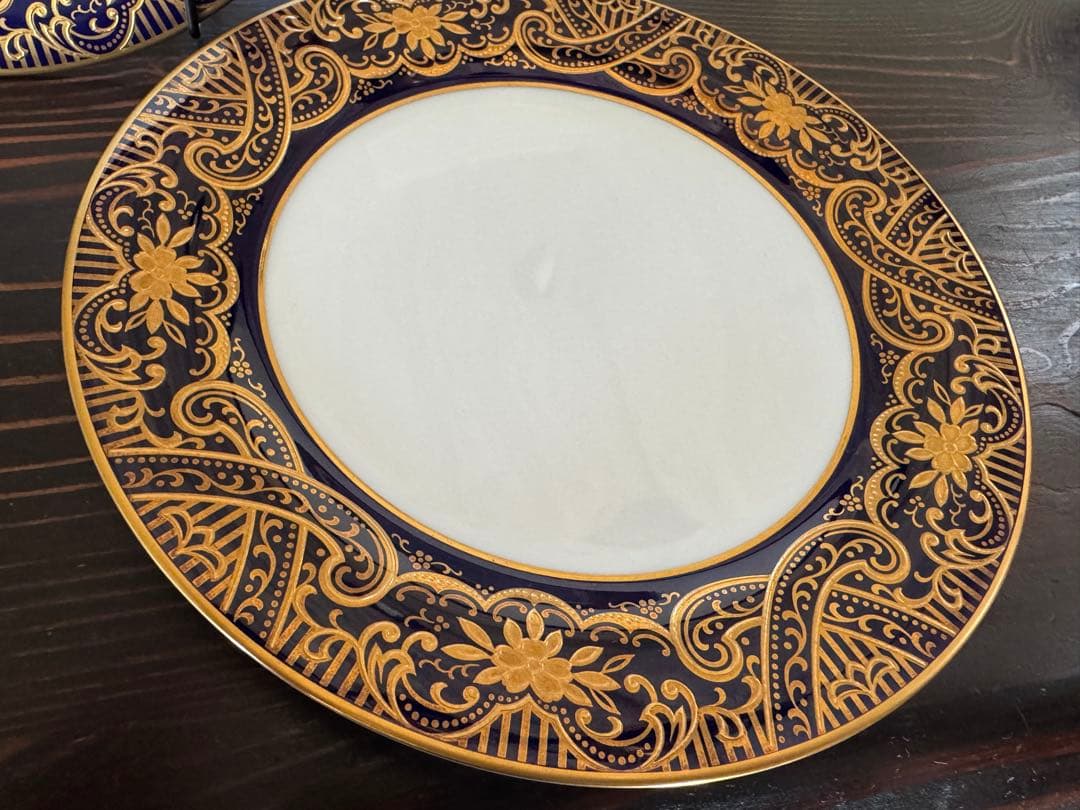 ノリタケスタジオコレクション金彩瑠璃色皿21㎝5枚セットSakuraです！