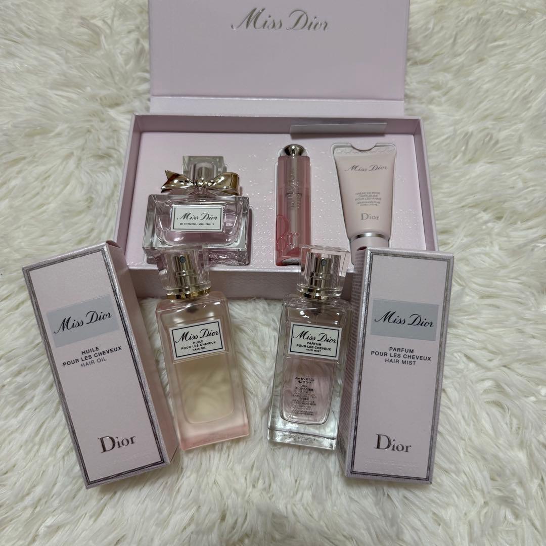 ミスディオール　香水　リップ　ハンドクリーム　ヘアミスト　ヘアオイル