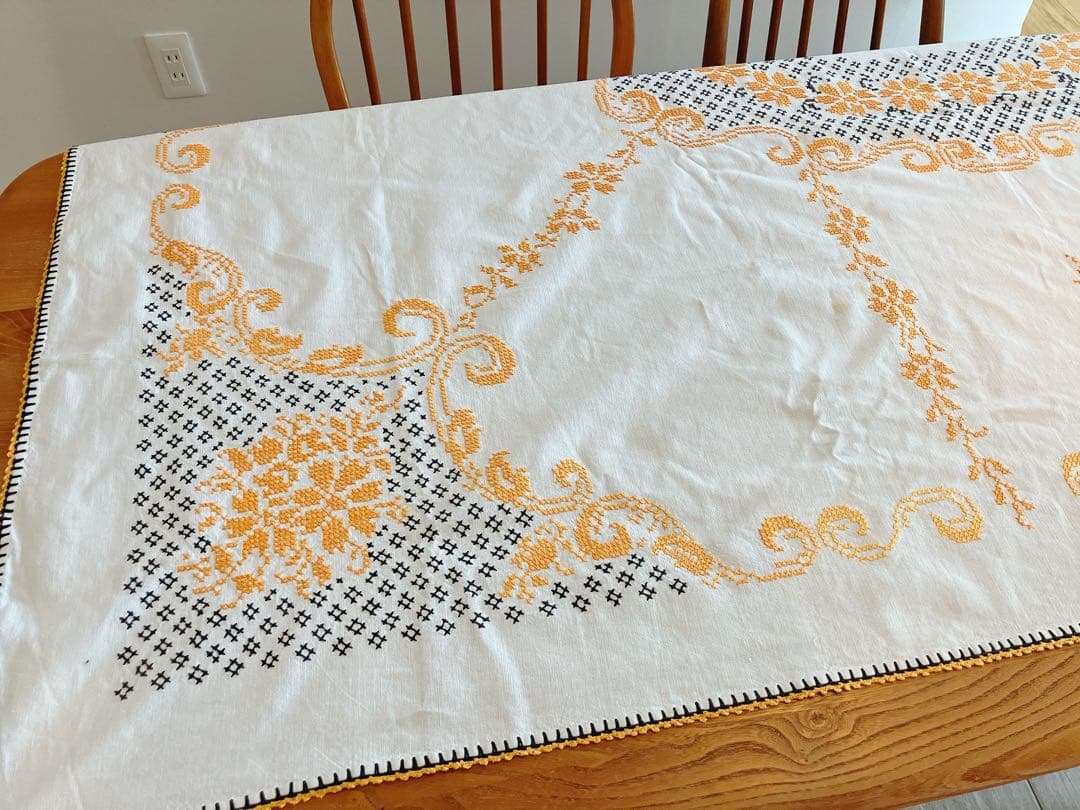 ドイツ製 アンティーク 手縫い テーブルクロス ユーロ アーコール