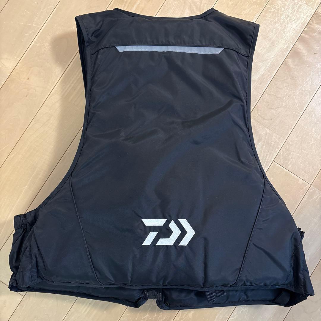 ダイワ　フローティングベスト　DF-3420　ブラック　Lサイズ　タイプD