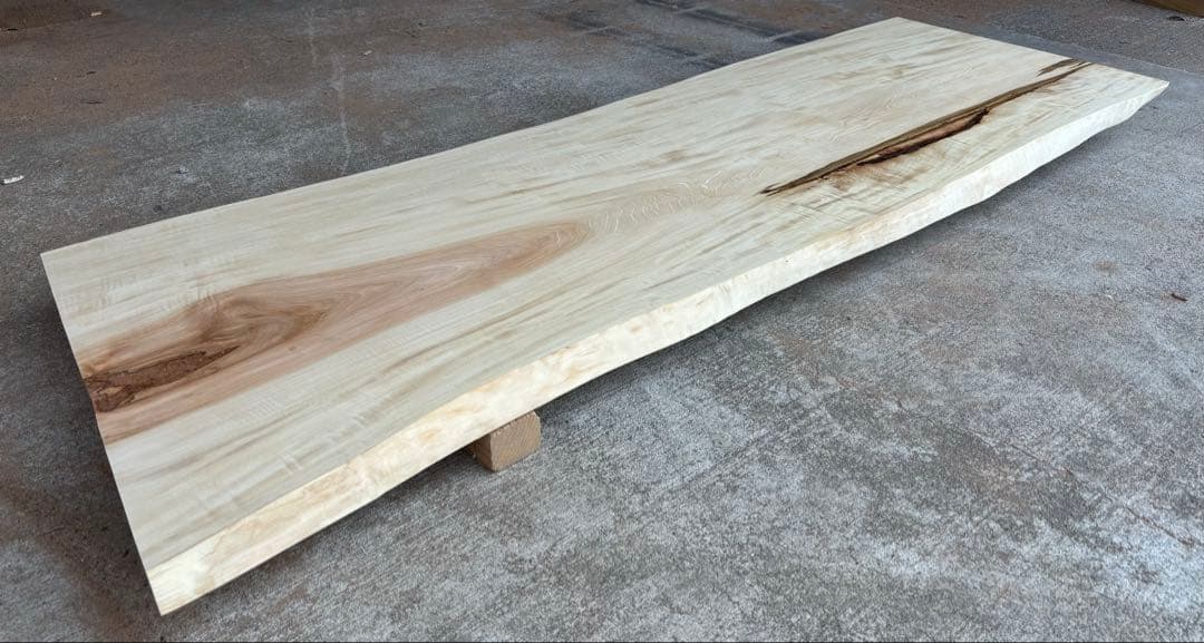 栃　一枚板　ダイニングテーブル　カウンター