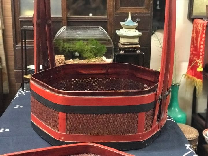 シノワズリ　赤色大籠　アンティーク　古美術　骨董　カゴ　籠　かご 食籠