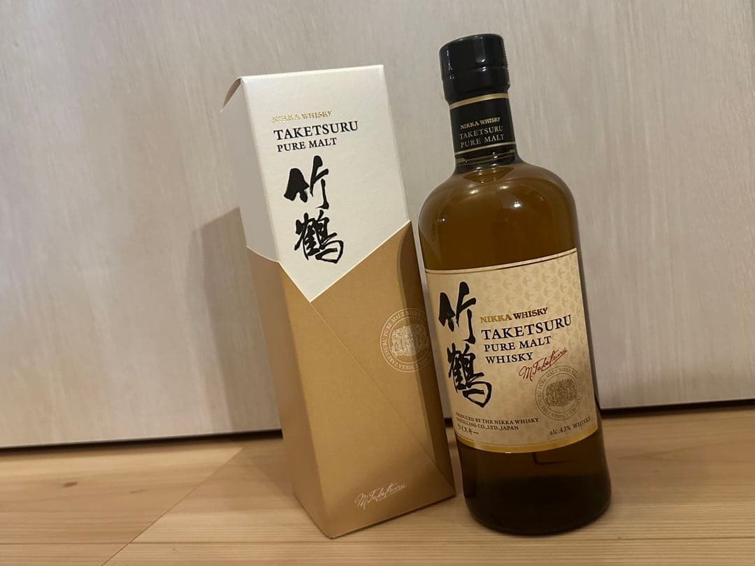 【新品未開栓】ピュアモルトウイスキー 竹鶴【並行輸入品】