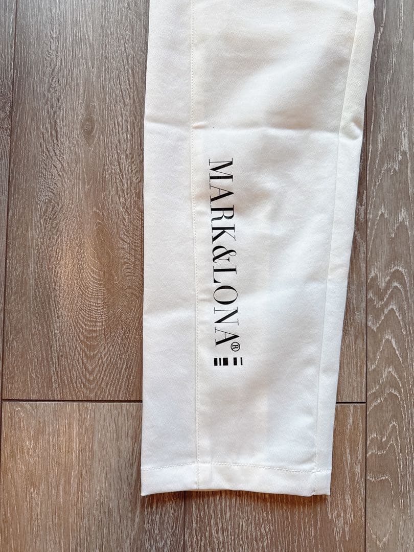 【美品】MARK&LONA パンツ ボトムス 白 CODE スウェット