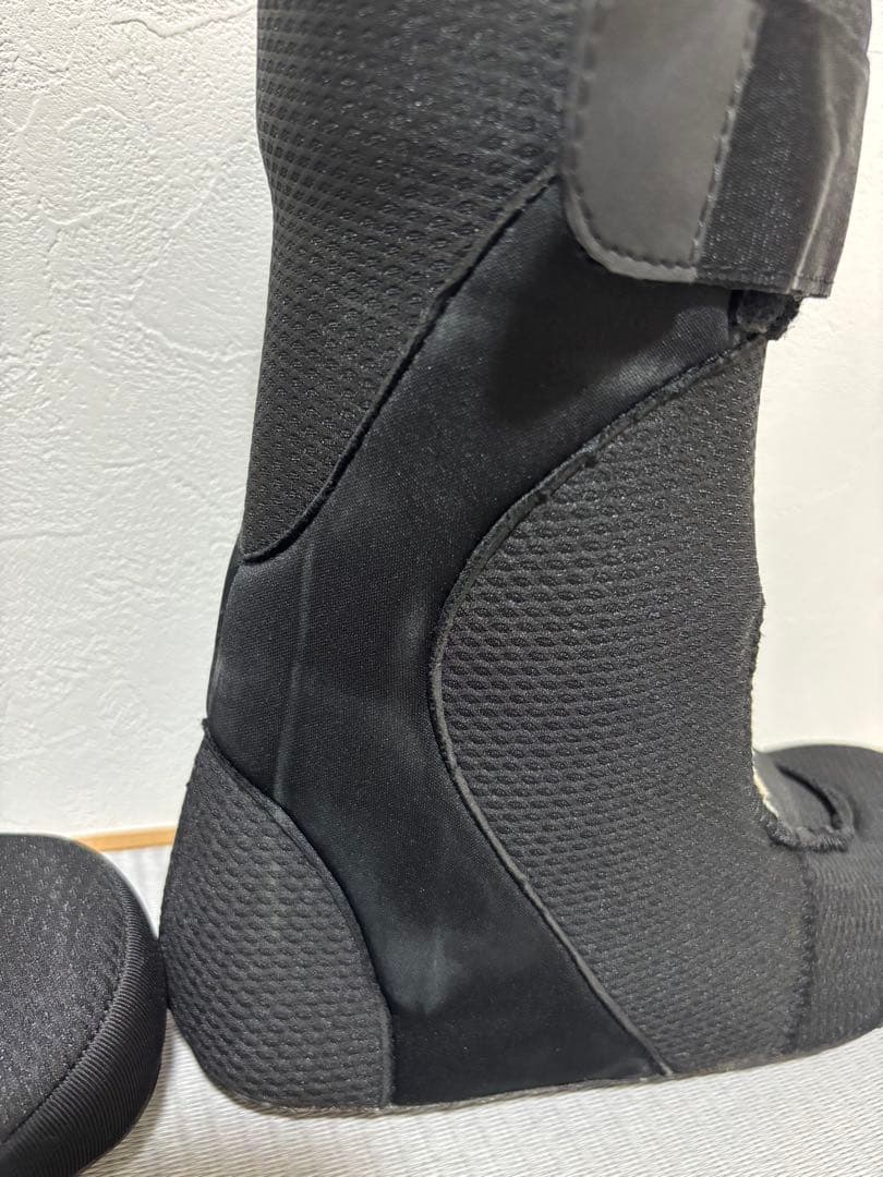 クロスファイブ OMNI-BOA スノーボードブーツ