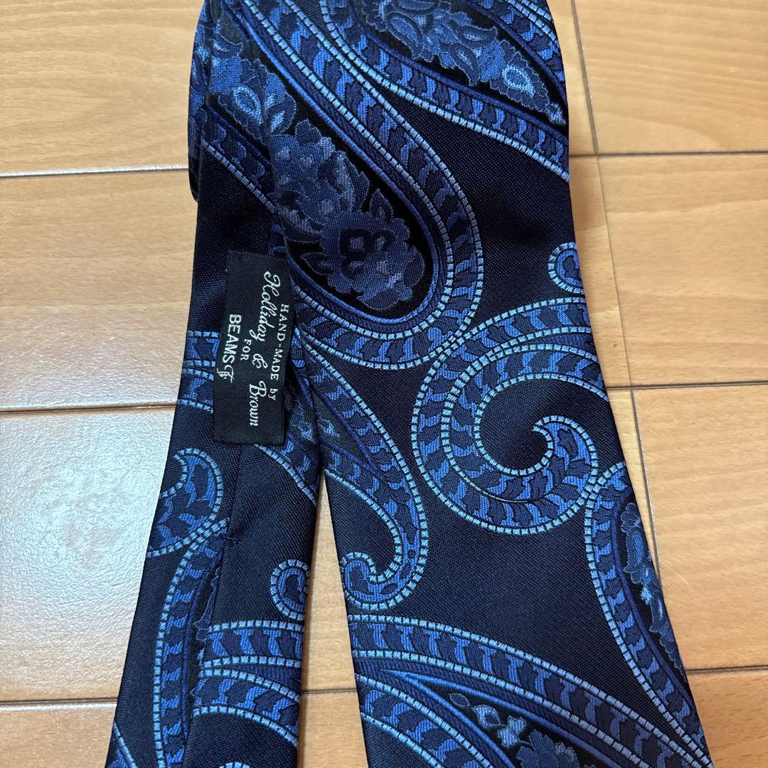 サ*ス様 新品　Holliday&Brown ペイズリー柄ジャカード ネクタイ
