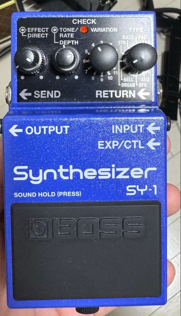 BOSS SY-1 シンセサイザー