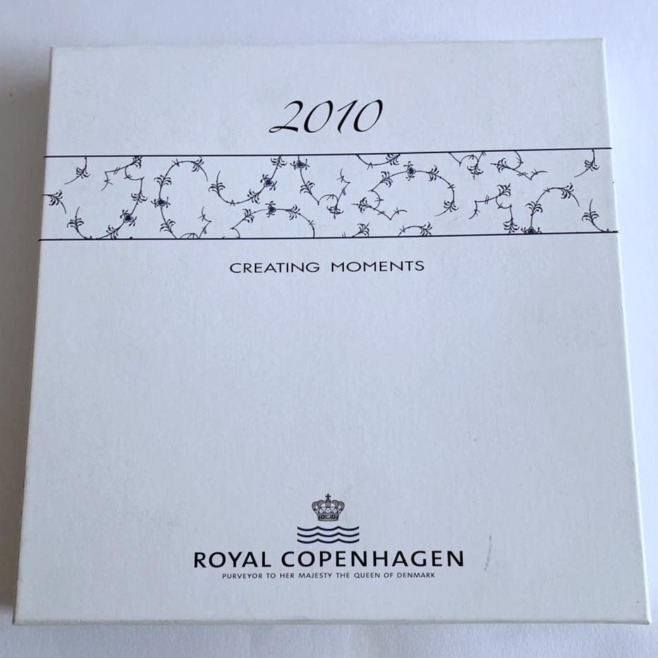 美品 2010年 ロイヤルコペンハーゲン 白熊 ポーラベア プレート 箱・冊子