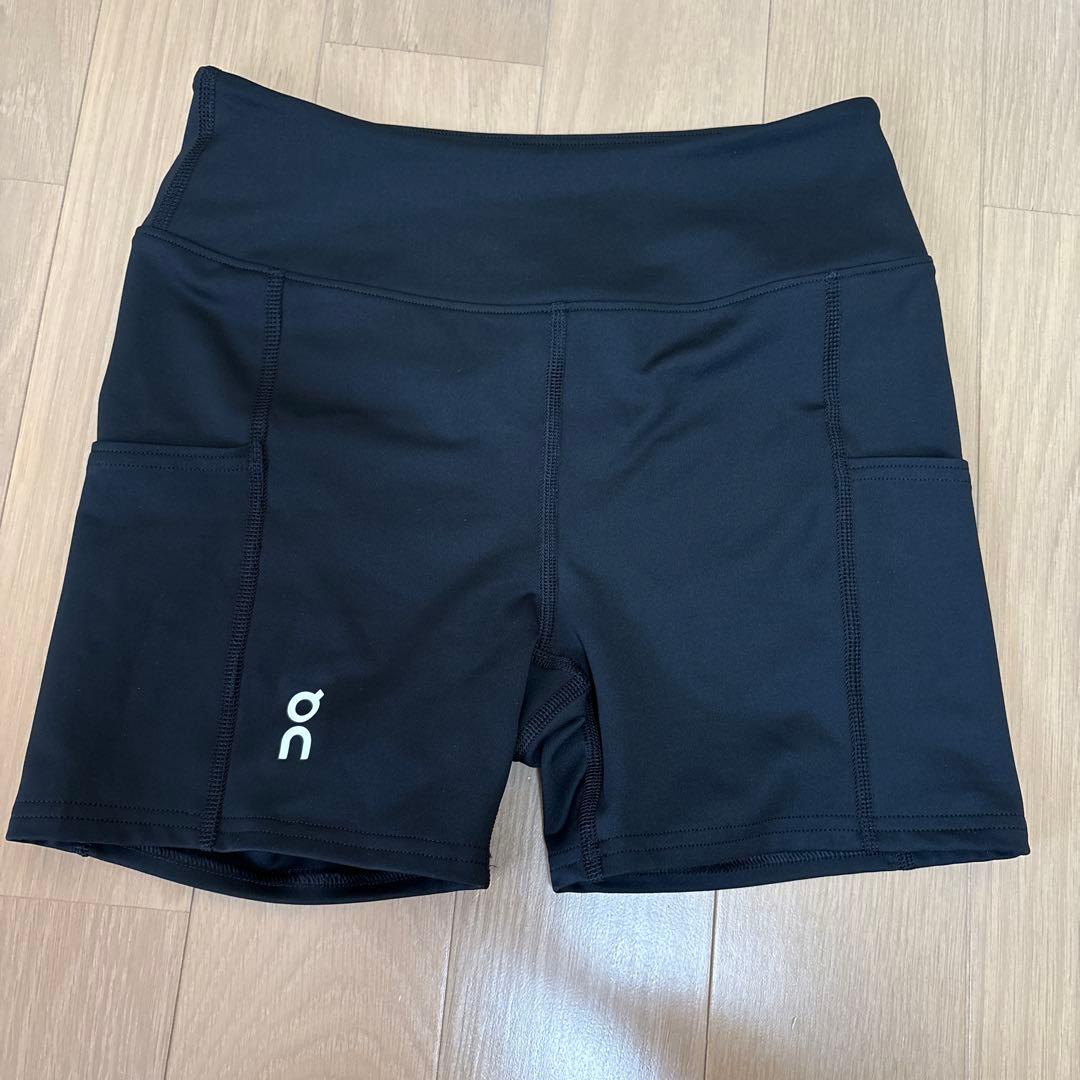 【美品】On テニスワンピース　XS ブラック