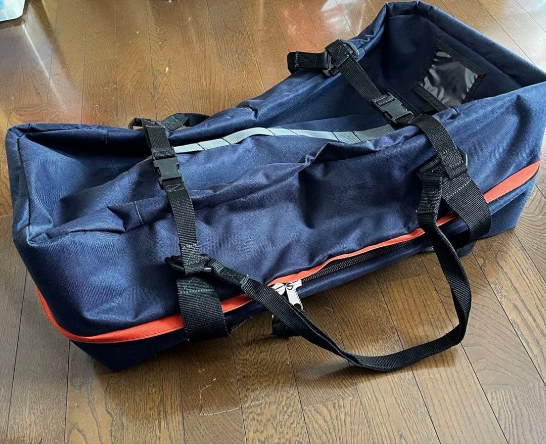 Burton＊大容量ダッフルバッグ ネイビーとオレンジ