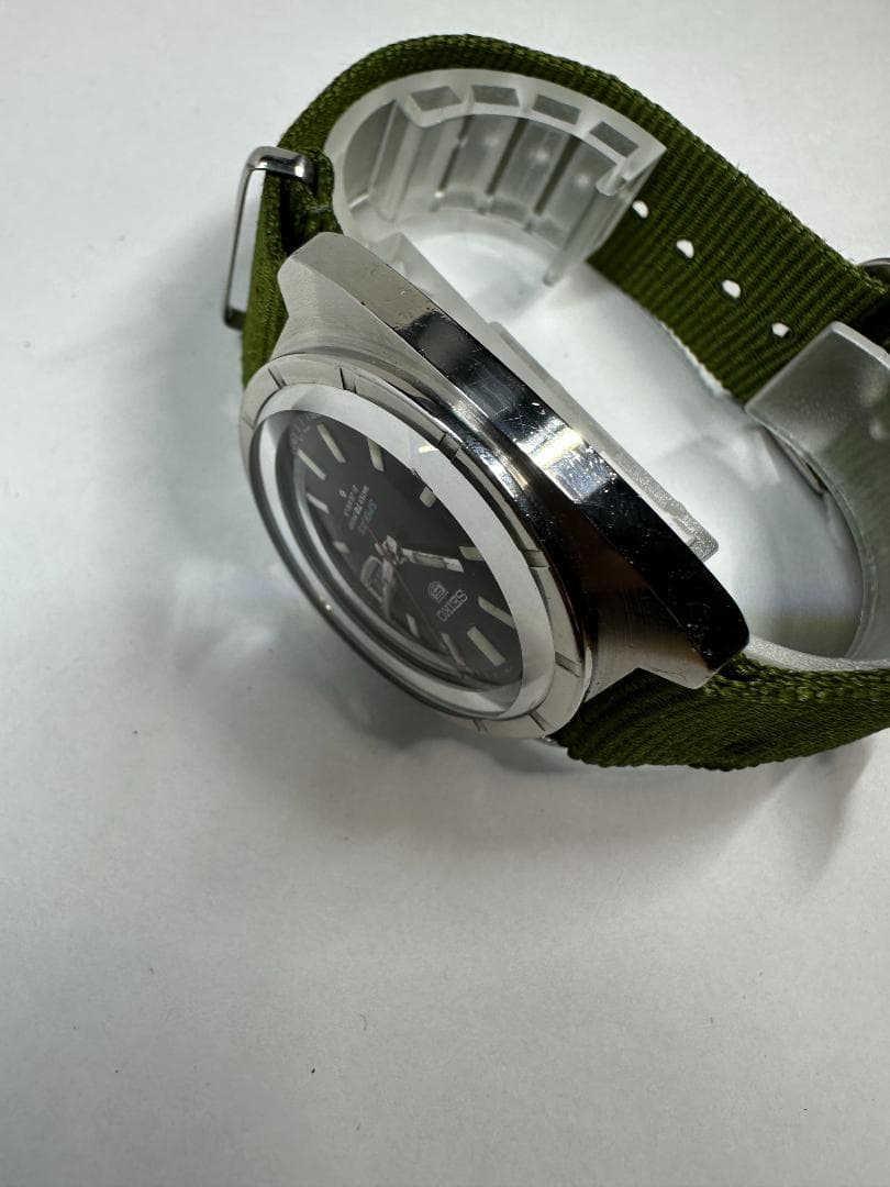 SEIKO ファイブスポーツ 6119-8140 エンジンターンドベゼル 稼働品