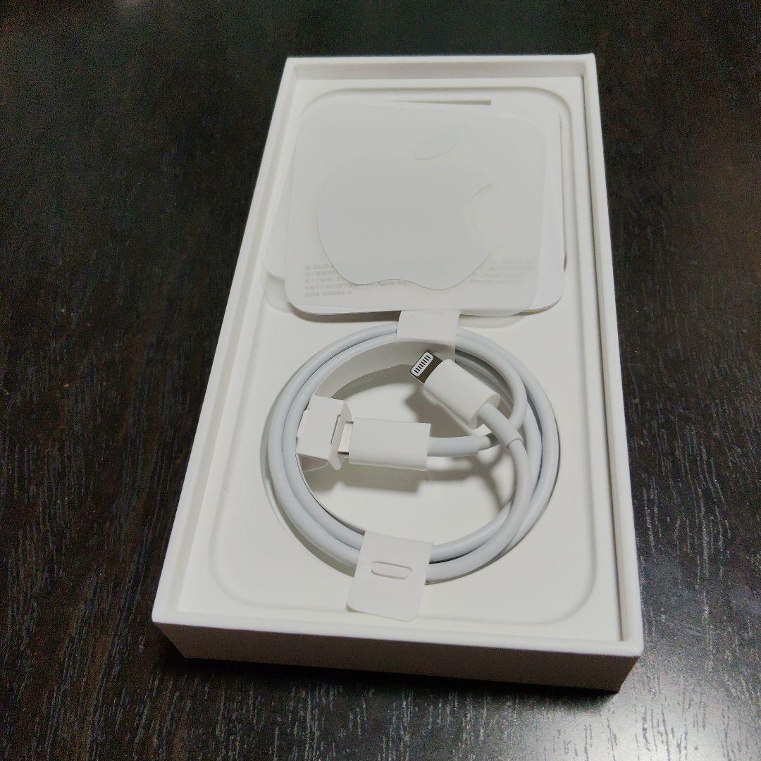 【かに】iPhone12 本体ブルー128GB