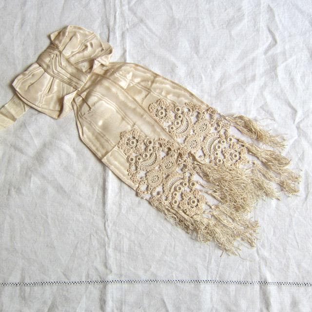 フランスアンティーク 絹リボン 腕章 プルミエコミニョン マクラメ編