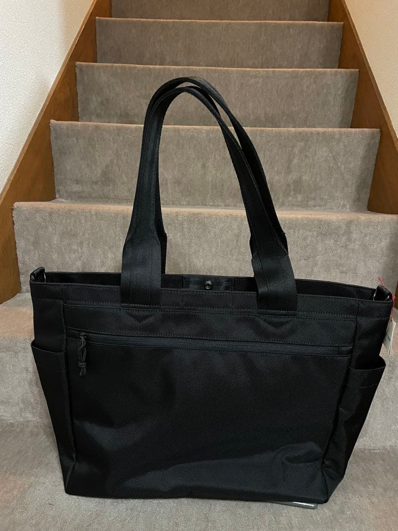 たくちいちノイインテレッセのトートバッグ