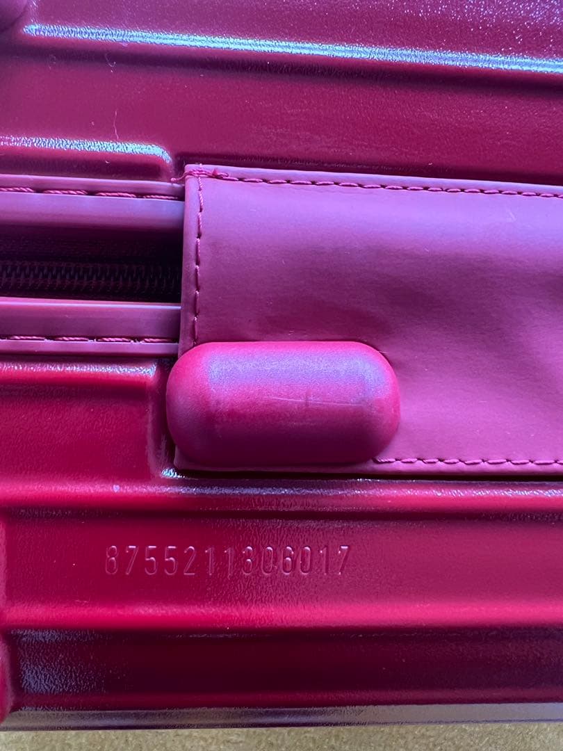 【リモア】サルサ　マット赤 ４輪 機内持ち込みサイズ