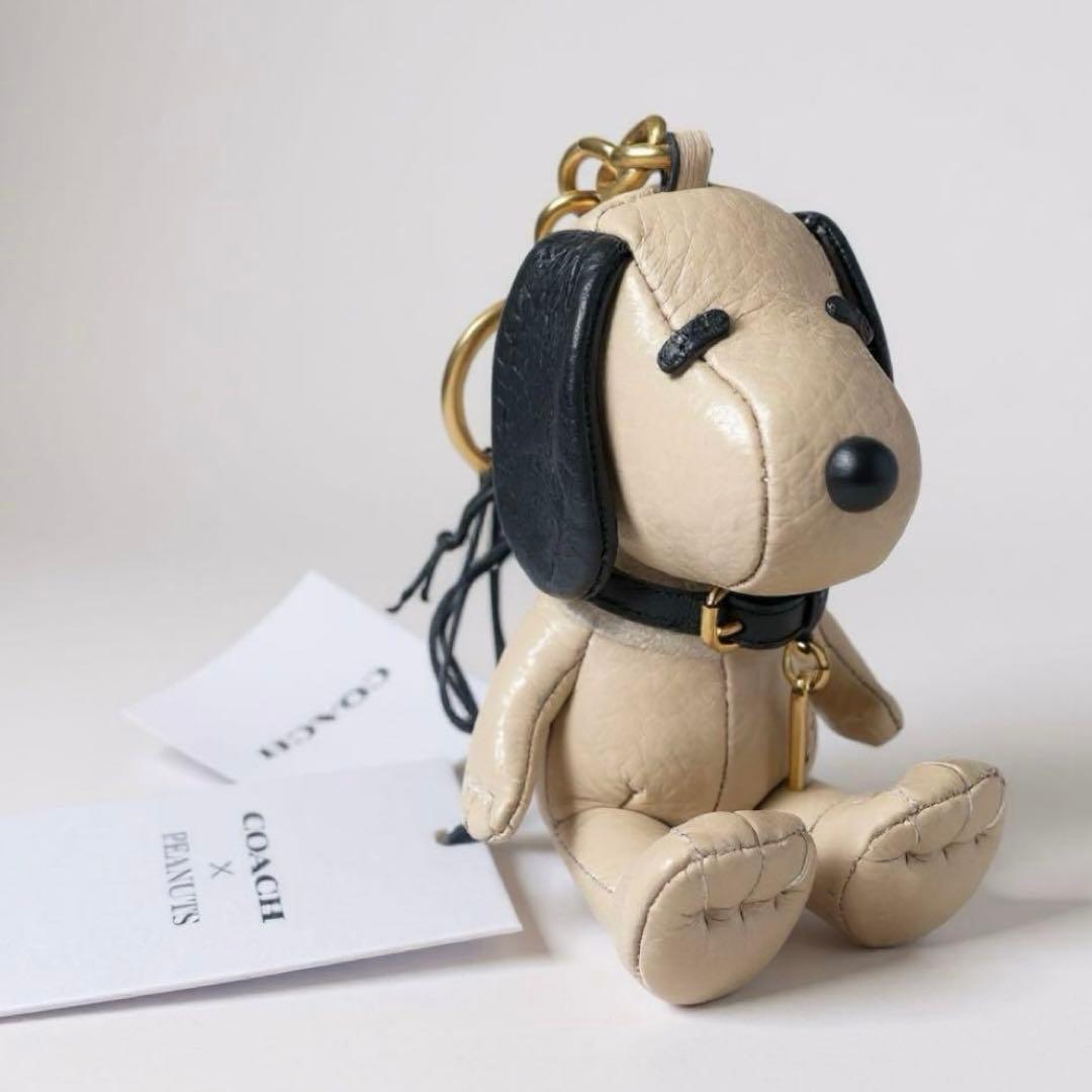 ⭐︎新品⭐︎【COACH X PEANUTS】スヌーピー バッグ チャーム　限定!