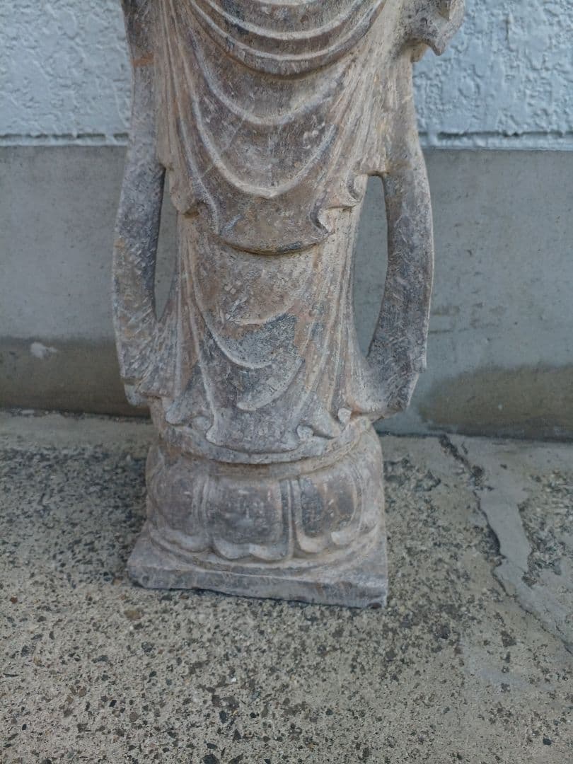 ロ*ン様 石仏　高さ約78cm　重さ約30キロ超