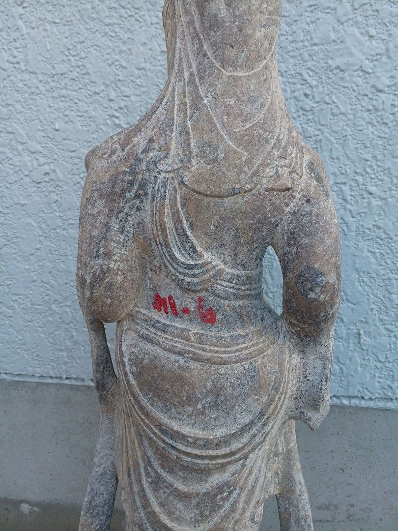 ロ*ン様 石仏　高さ約78cm　重さ約30キロ超
