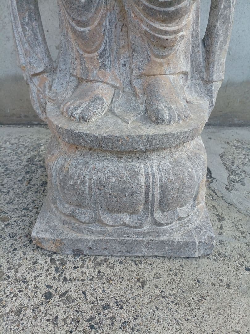 ロ*ン様 石仏　高さ約78cm　重さ約30キロ超