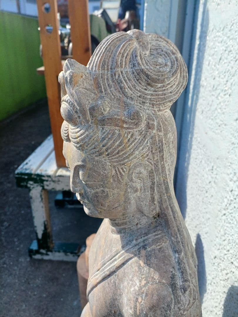 ロ*ン様 石仏　高さ約78cm　重さ約30キロ超