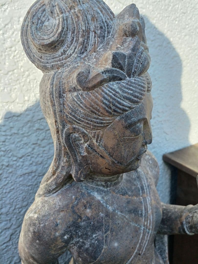 ロ*ン様 石仏　高さ約78cm　重さ約30キロ超