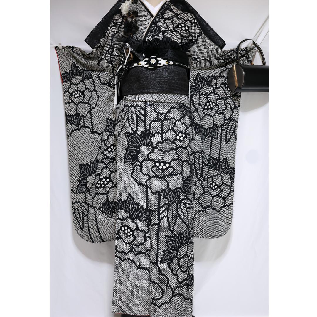 人気総絞り！◆振袖と帯の２点セット！ 小柄な方に・丈152cm ◆黒SD08