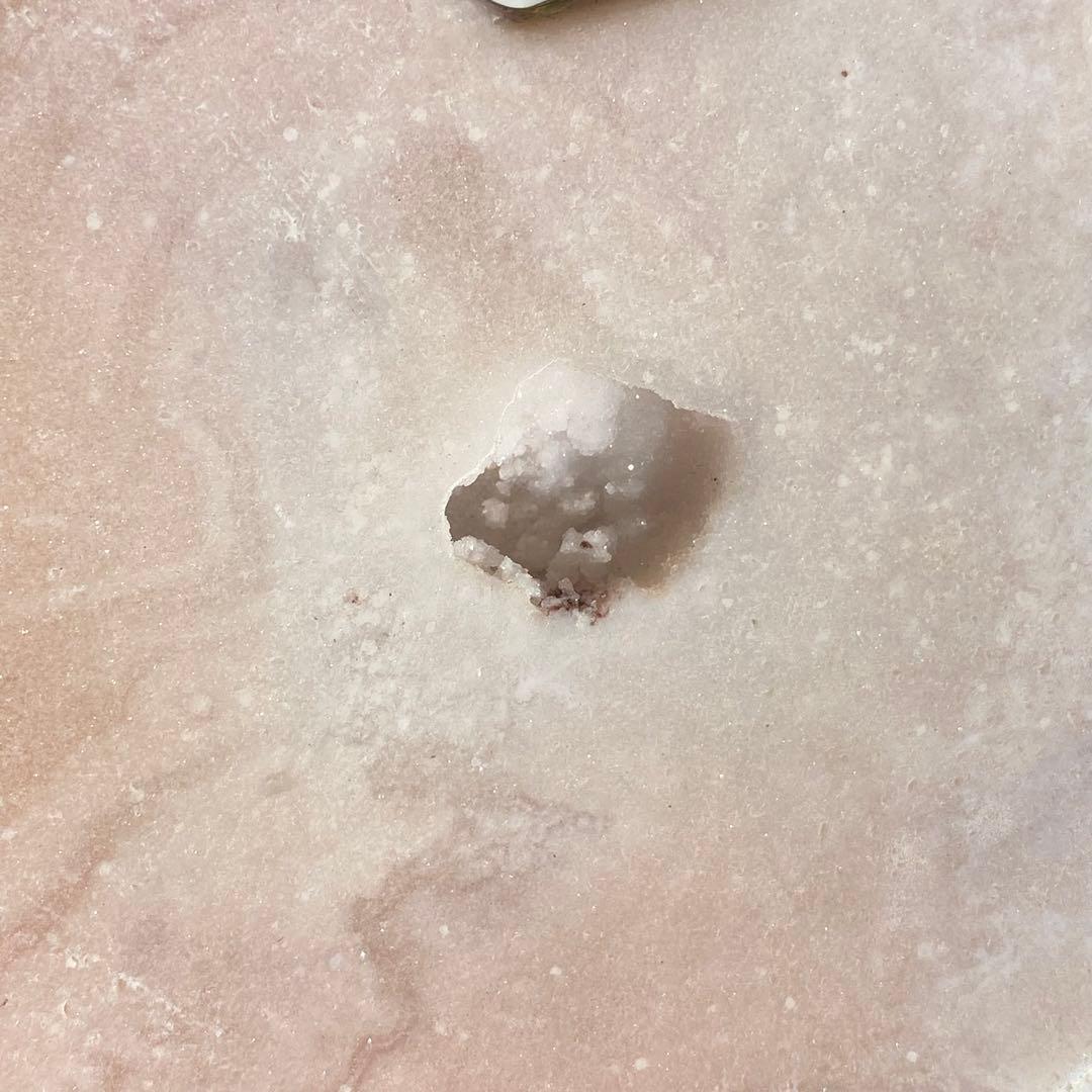 【 天然石 美しい ピンクアメジスト ハート おまけ台座付き481g 】