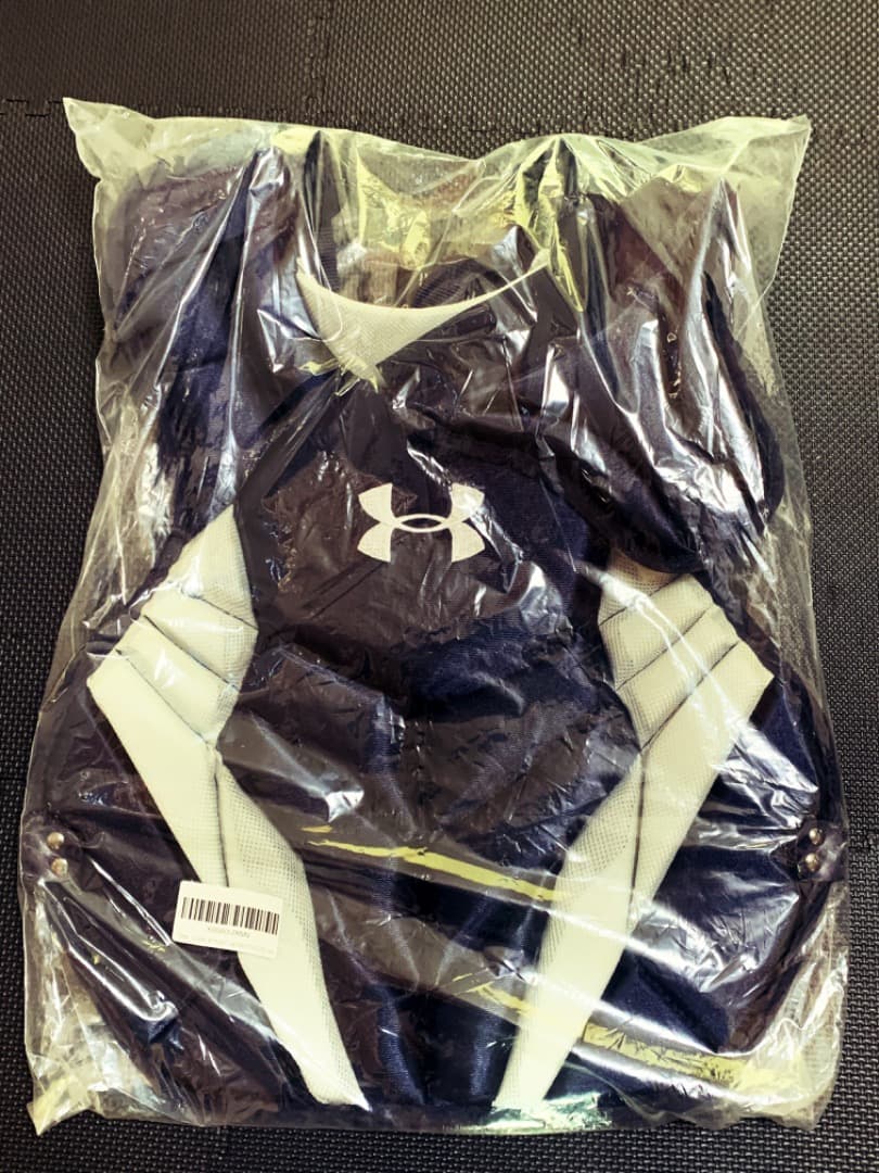 新品2026年★アメリカ限定発売☆アンダーアーマー☆キャッチャー３点セット☆紺