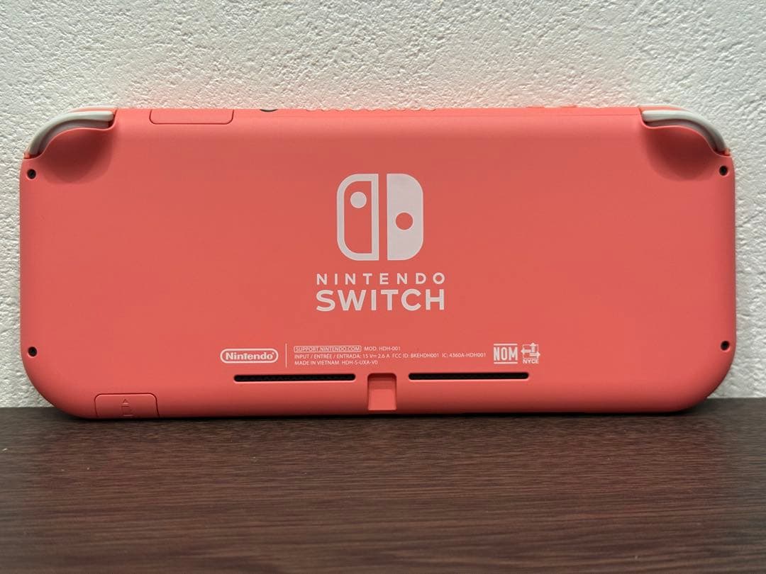 Nintendo Switch Lite コーラルピンク 純正充電器・ケース付