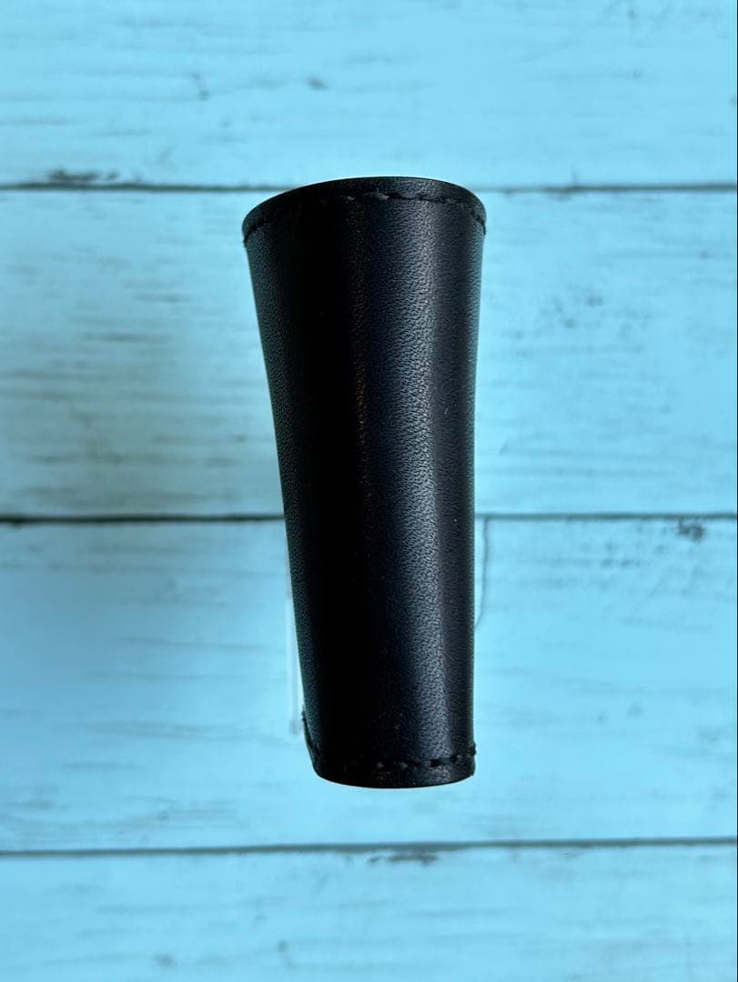 栃木レザー　二つ折り財布　コンパクトウォレット　本革　牛革　ハンドメイド