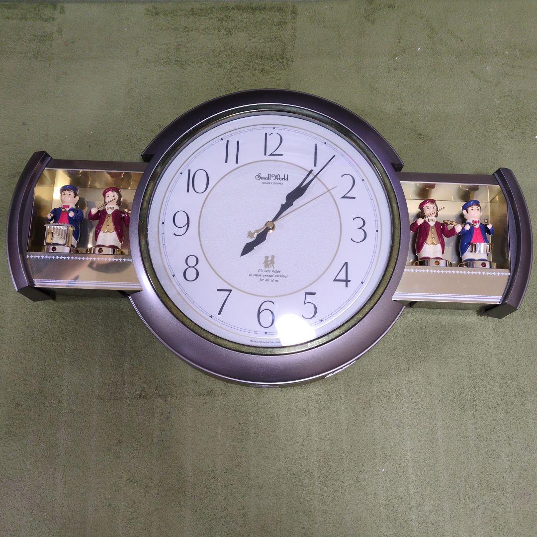 スモールワールド　人形付き掛け時計