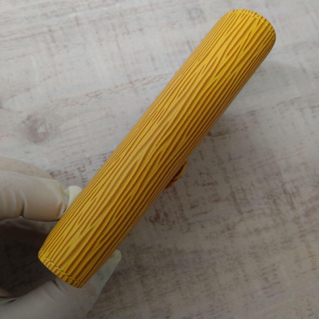 ルイヴィトン　エピ　2つ折り財布　　イエロー　黄色　ヴィエノワ ビエ