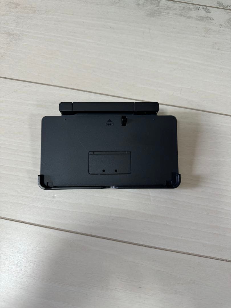 Nintendo　ニンテンドー3DS 　美品　任天堂　ゲーム機