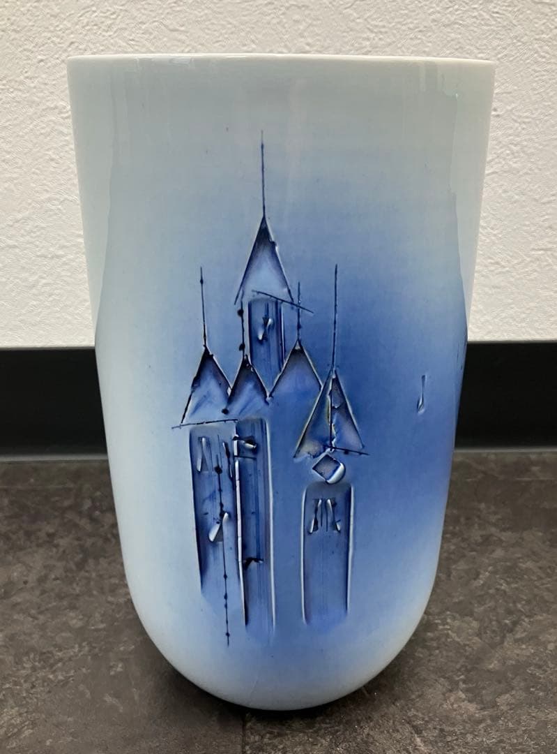 辻毅彦　『聖』花器　有田焼　花瓶　フラワーベース　インテリア小物　陶器