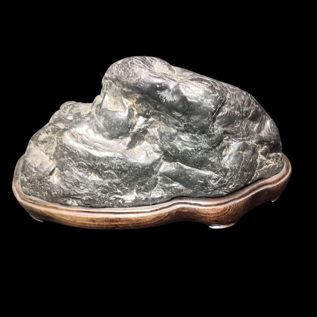 神居古潭石　自然石 水石 鑑賞石　木製台座付き　4.6㎏