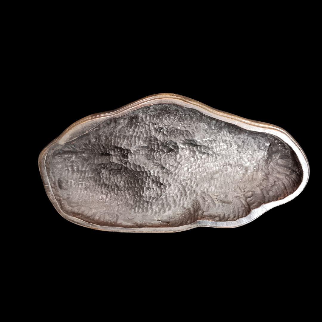 神居古潭石　自然石 水石 鑑賞石　木製台座付き　4.6㎏