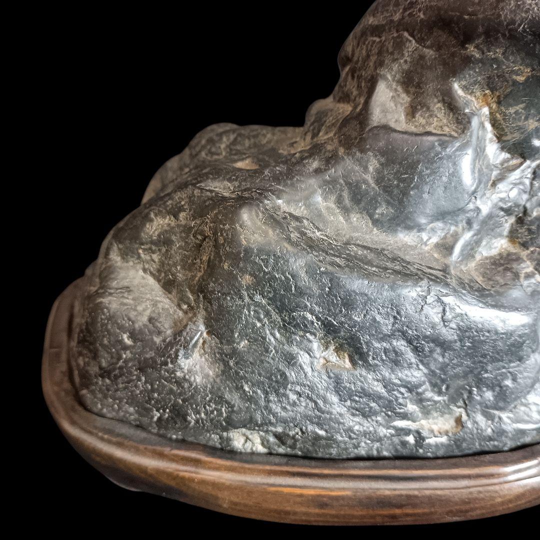 神居古潭石　自然石 水石 鑑賞石　木製台座付き　4.6㎏