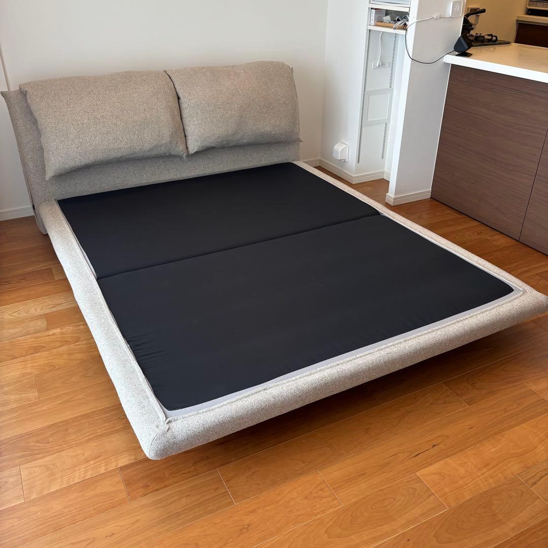 まき様★超美品★ACTUS アクタス SOSIAクイーンベッド ファブリック