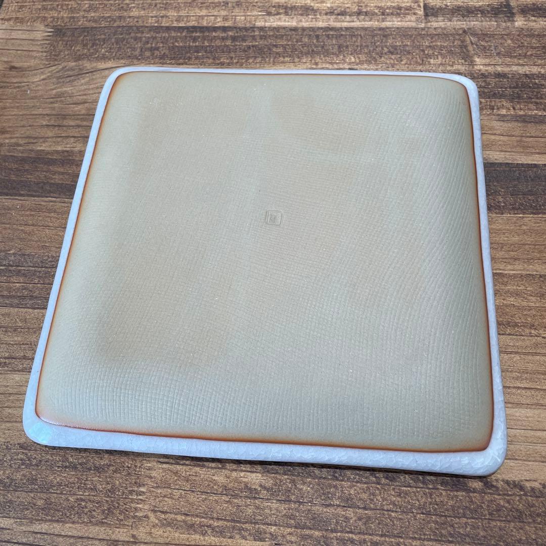 オードブル皿　大皿　正方形　約22.5cm　貫入柄
