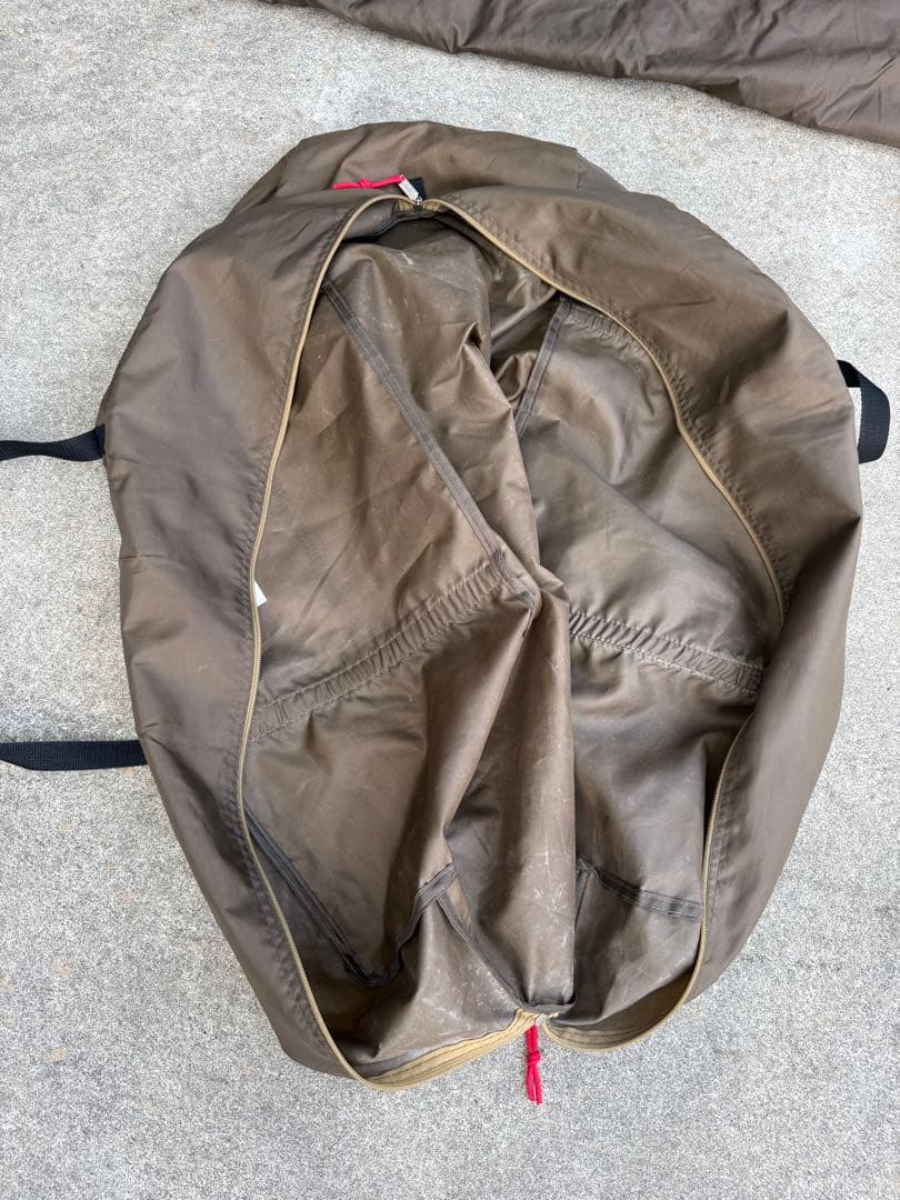 Coleman タフスクリーン2ルームハウス　タンカラー、グランドシート