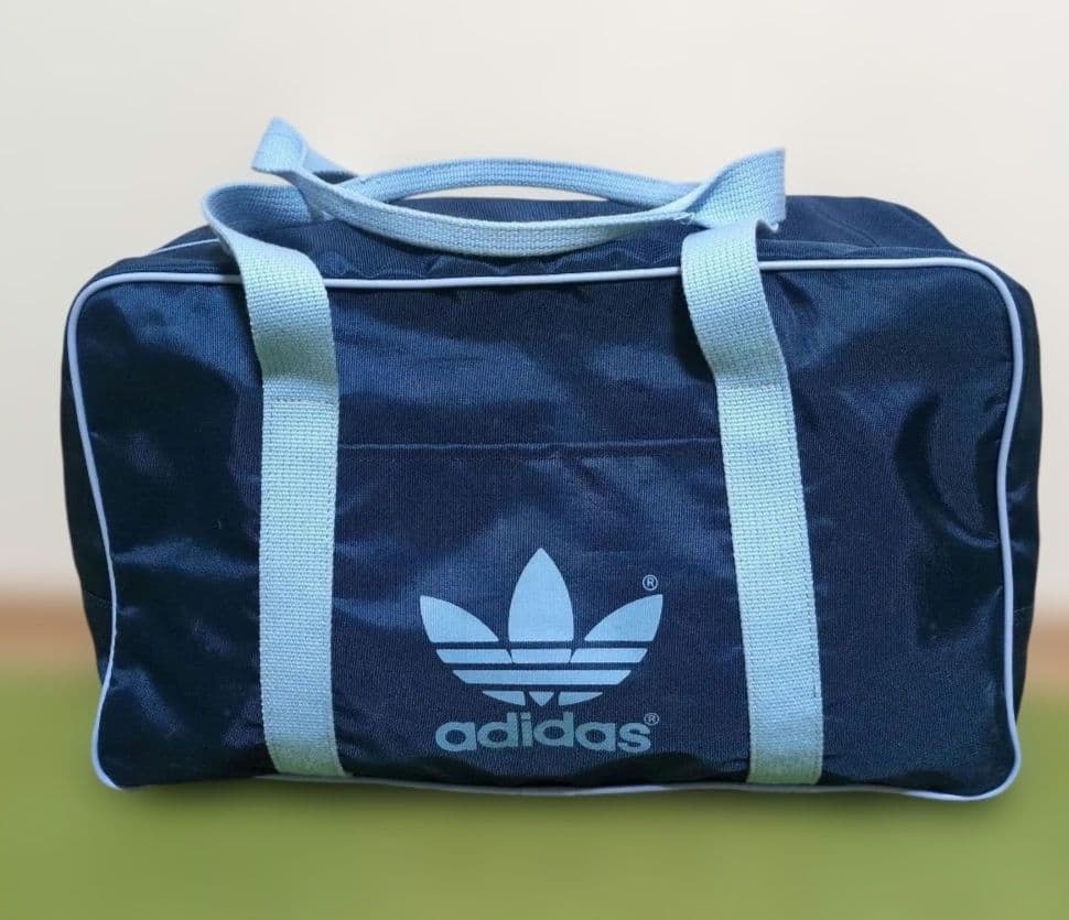 値下げしました！ adidas ヴィンテージボストンバッグ