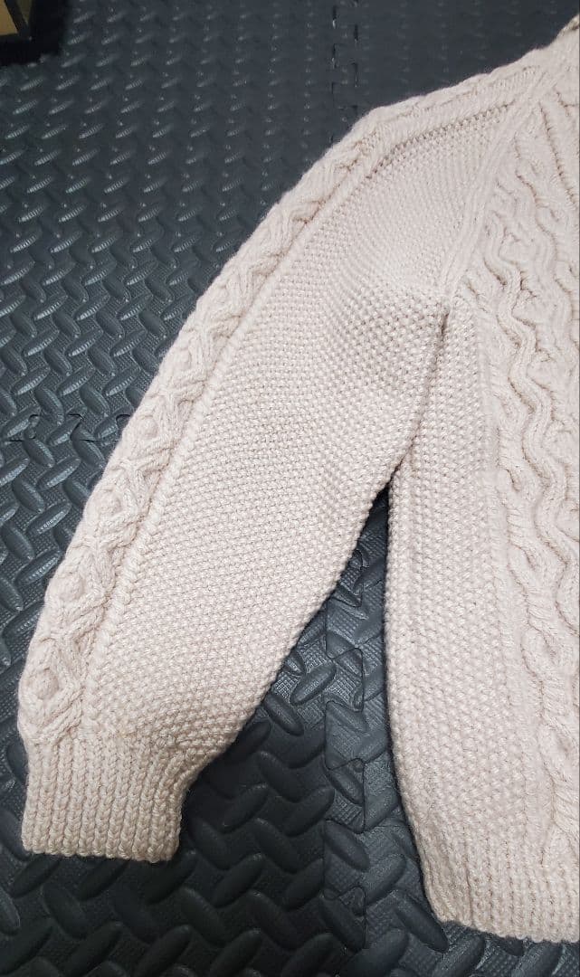 インバーアラン 3A 襟付きフルボタンカーディガン スコットランド製