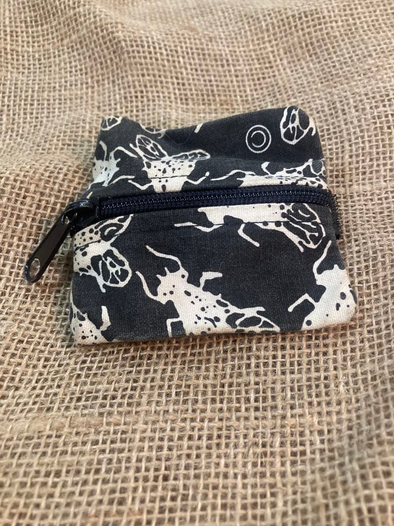 入手困難 madrid マドリッド ハエ柄 80'sビンテージポーチ 小銭入れ