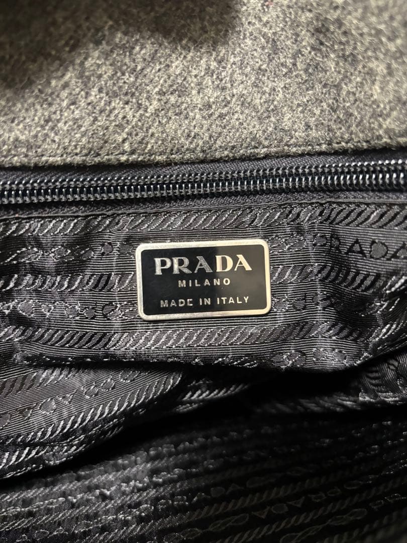 【美品】PRADA プラダ メッセンジャーバッグ ウール ユニセックス