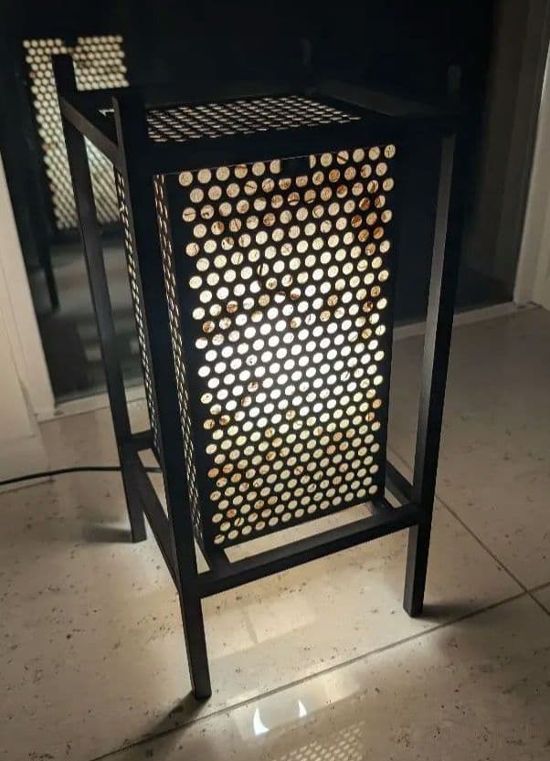 鉄製　行灯　間接証明 インテリア　和紙　灯り　黒　鉄　フロアライト　古民家