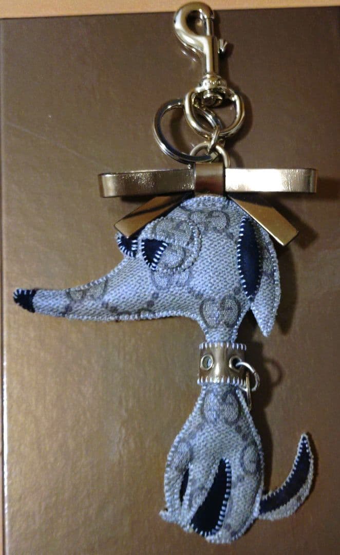 ☆グッチ☆グレイハウンドのドロシーキーホルダー