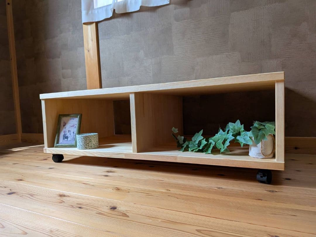 【送料無料】天然木　赤松集成材　キャスター付きテレビ台　水槽台　飾り棚　飼育台