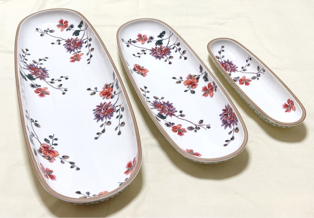 ドイツ製　Villeroy&Boch　オーバル鉢　多用途トレイ大中小3個　廃盤品
