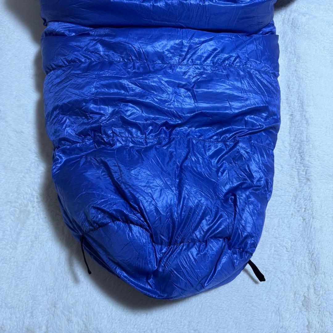 美品NANGA ダウンシュラフ　オーロラテックス600DXブルー