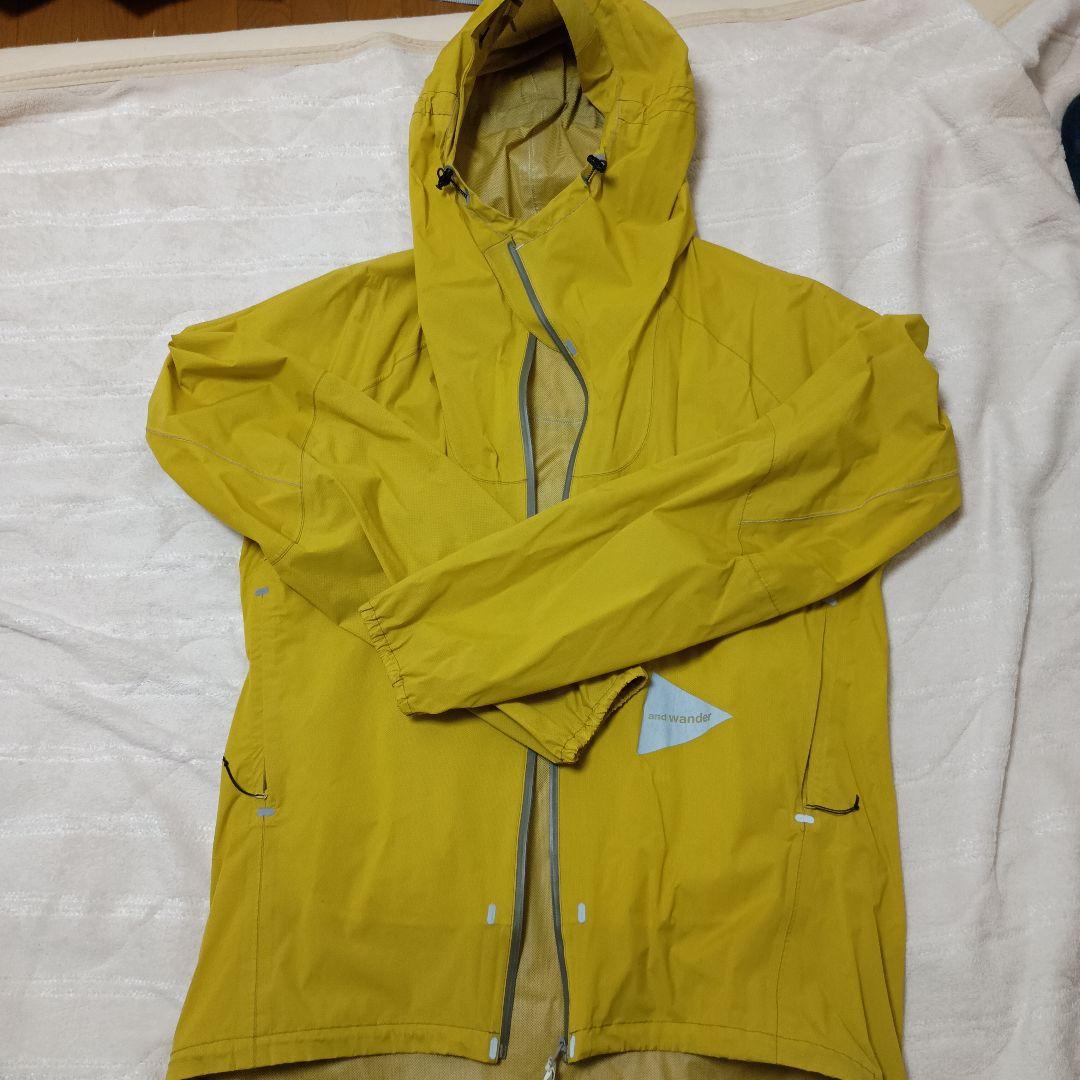 アンドワンダー　ナイロンジャケット